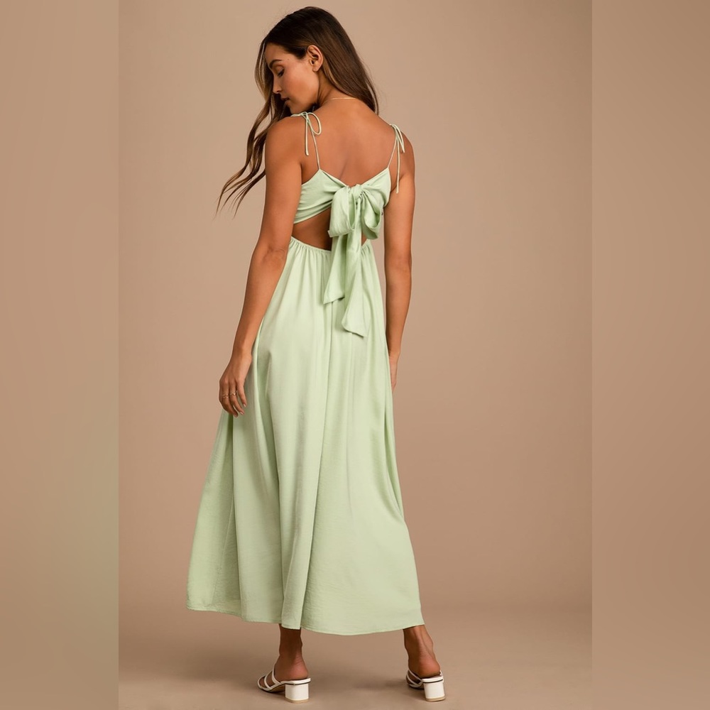 Lulu’s Tie-Back Satin Maxi Dress in sage green - size XS